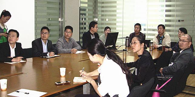 夷陵区人大常委会走访田野上